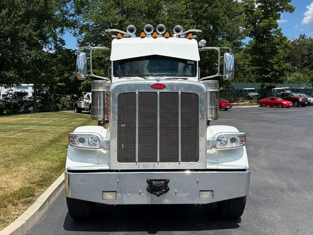 2015 Peterbilt 389 Rollback (Key# 5294) 4